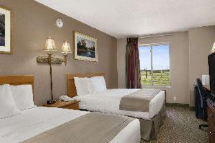 Baymont By Wyndham Jacksonville Room photo